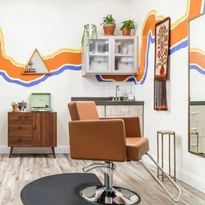 A beautiful color design defines this smal salon space.