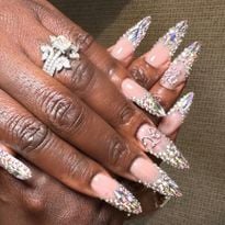 Danielle Brooks with nails by Temeka Jackson using Aprés Nail
