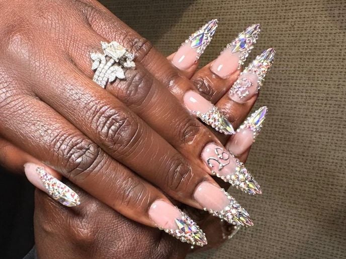 Danielle Brooks with nails by Temeka Jackson using Aprés Nail