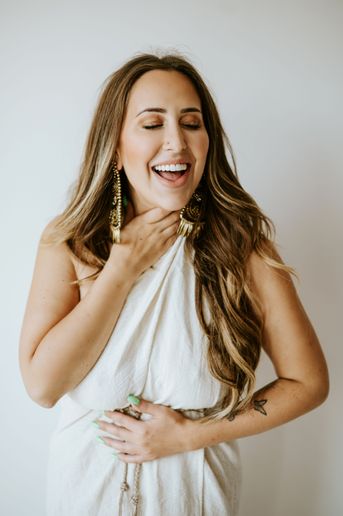 Elizabeth Faye is a retired stylist, beauty industry thought leader, founder of the Hair Love community, and is a certified trauma informed life coach and breathwork expert who brings wellbeing to...