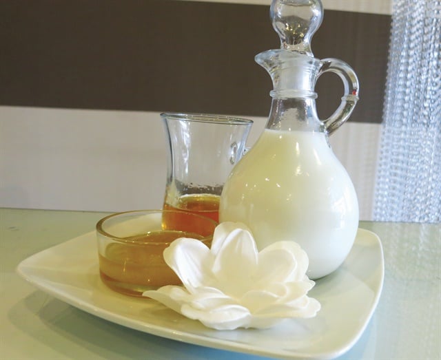 Natural ingredients like honey are increasingly being incorporated into a variety of services.