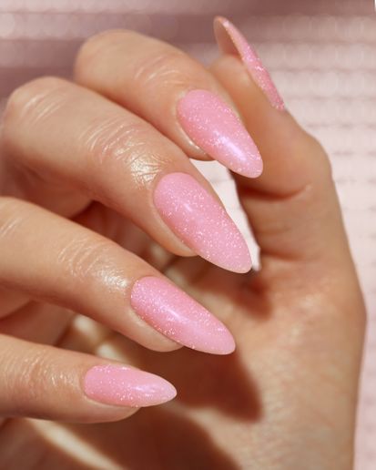 BIAB in shade "Sugar"
