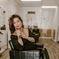 Yara del a Torre (@yara.delatorre) is a dynamic salon owner, stylist, and Business Energetics Coach, who has built a reputation not only for her talent but also for her resilience, bouncing back...