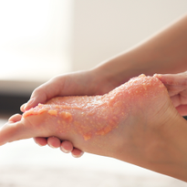 Why Jojoba is the Answer to Summer-Ready Feet