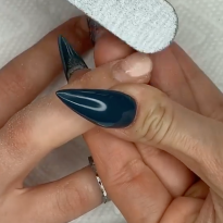 Help Your Clients With DIY Nail Tips