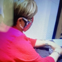 Texas Mayor Visits Nail Salon During Shut Down